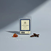 Load image into Gallery viewer, Wax Melts Bourbon Royalty