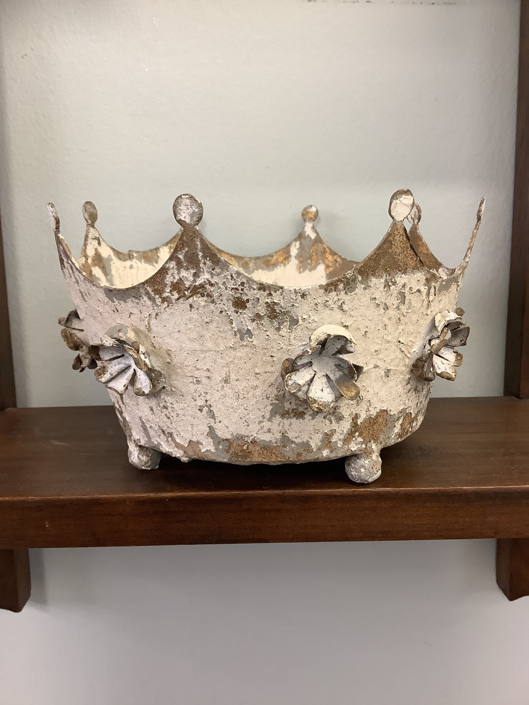 Crown Metal Dish