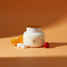 Load image into Gallery viewer, Heritage 20oz Candle Bourbon Royalty