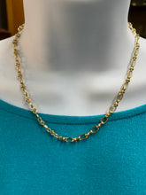 Load image into Gallery viewer, Linked Toggle Necklace