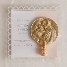 Load image into Gallery viewer, Mother and Child Lamp Finial