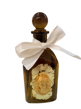 Load image into Gallery viewer, Holy Water Vessel