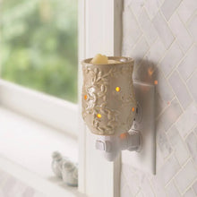Load image into Gallery viewer, Pluggable Chai Wax Melt Warmer