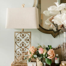 Load image into Gallery viewer, Crowned Mary and Jesus Lamp Finial