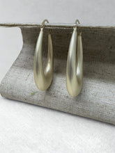 Load image into Gallery viewer, Sleek Matte Gold Hoop Earrings