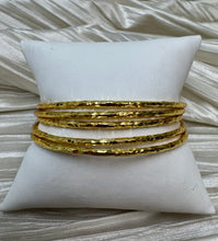 Load image into Gallery viewer, Gold Thin Hammered Bangle Bracelet