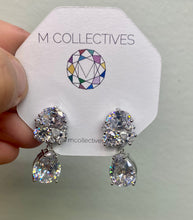 Load image into Gallery viewer, M. Collective Holiday Crystal Earrings