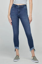 Load image into Gallery viewer, Cello Mid Rise Skinny Jeans